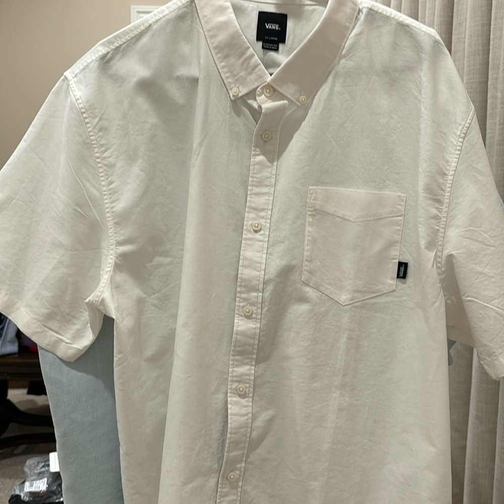 Vans Short Sleeve Button Down Shirt, All White Classic Fit XX-Large